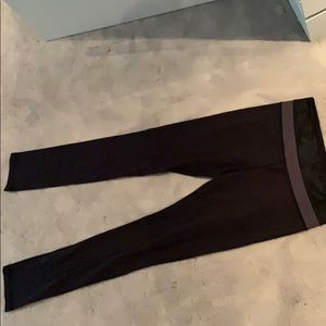 Black lululemon leggings